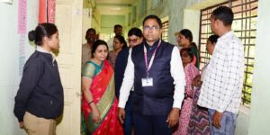  Dr. Kiran Patil exercised his right to vote